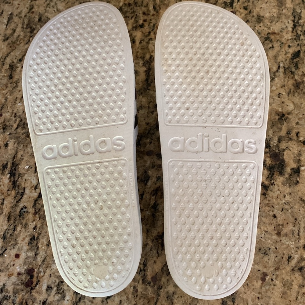Adidas slides - Picture 7 of 10